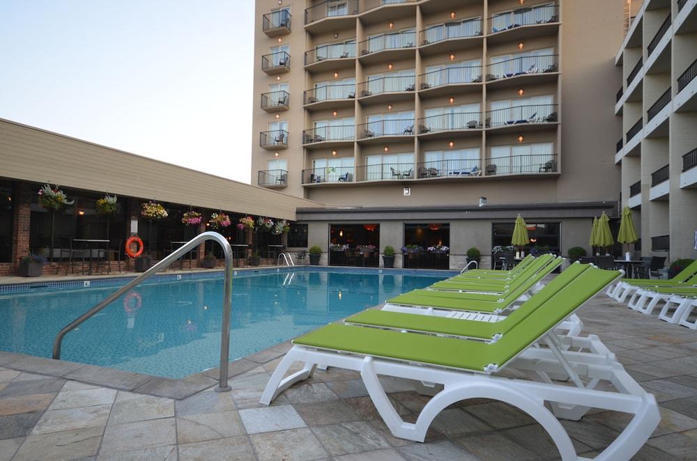 Coast Capri Hotel Келоуна Екстер'єр фото
