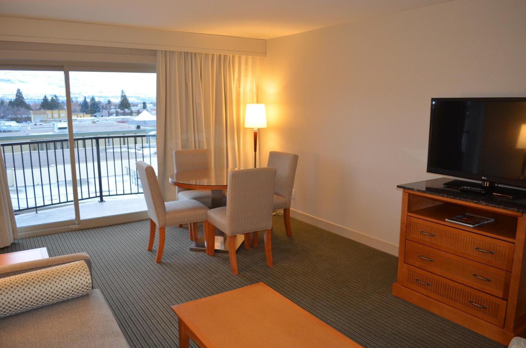 Coast Capri Hotel Келоуна Екстер'єр фото